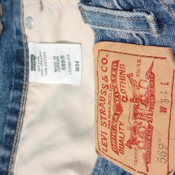 LEVI'S  Vintage 569 Loose Fit Shorts / Jorts - Picture 12 of 12